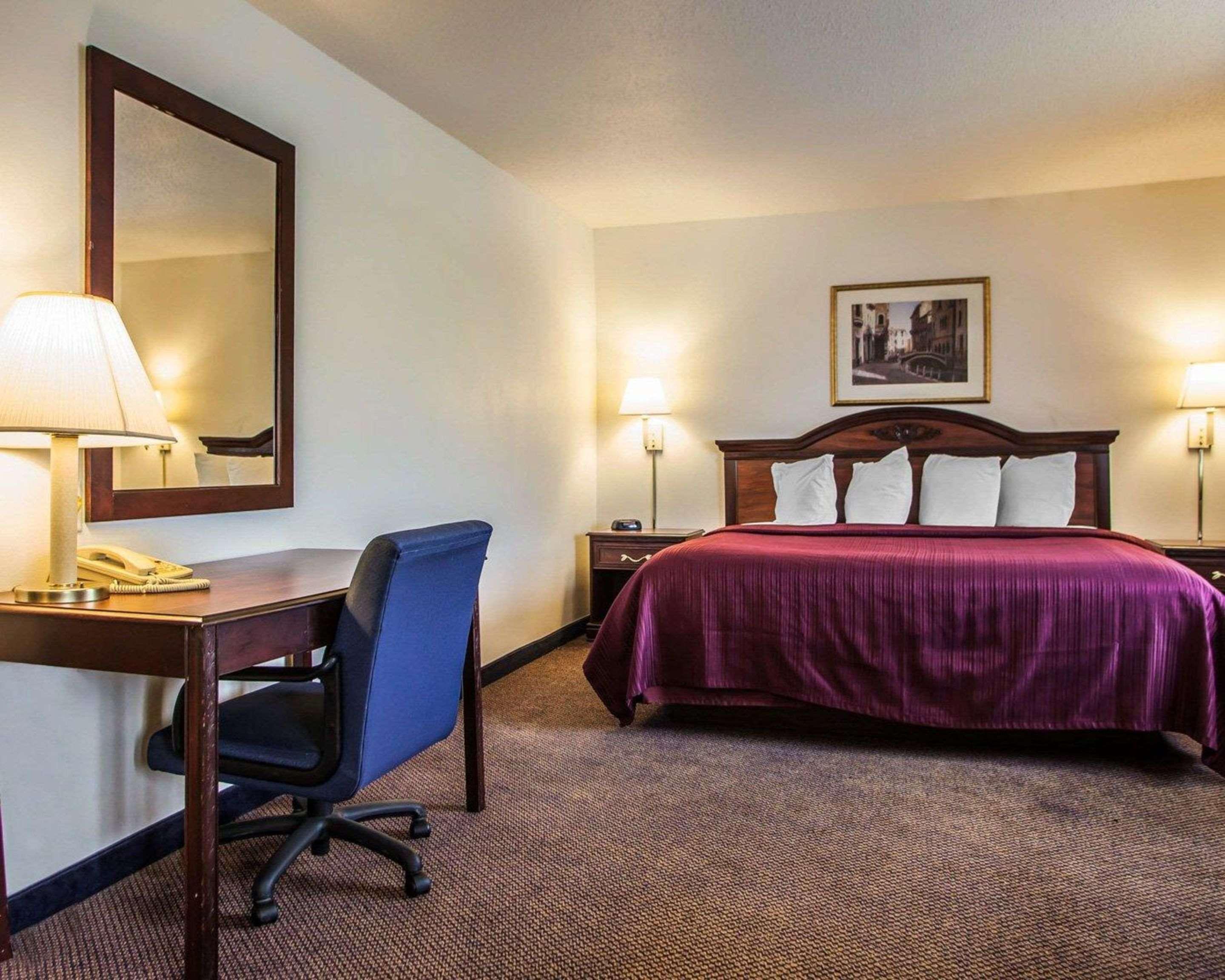 Quality Inn & Suites Eldridge Davenport North Eksteriør billede