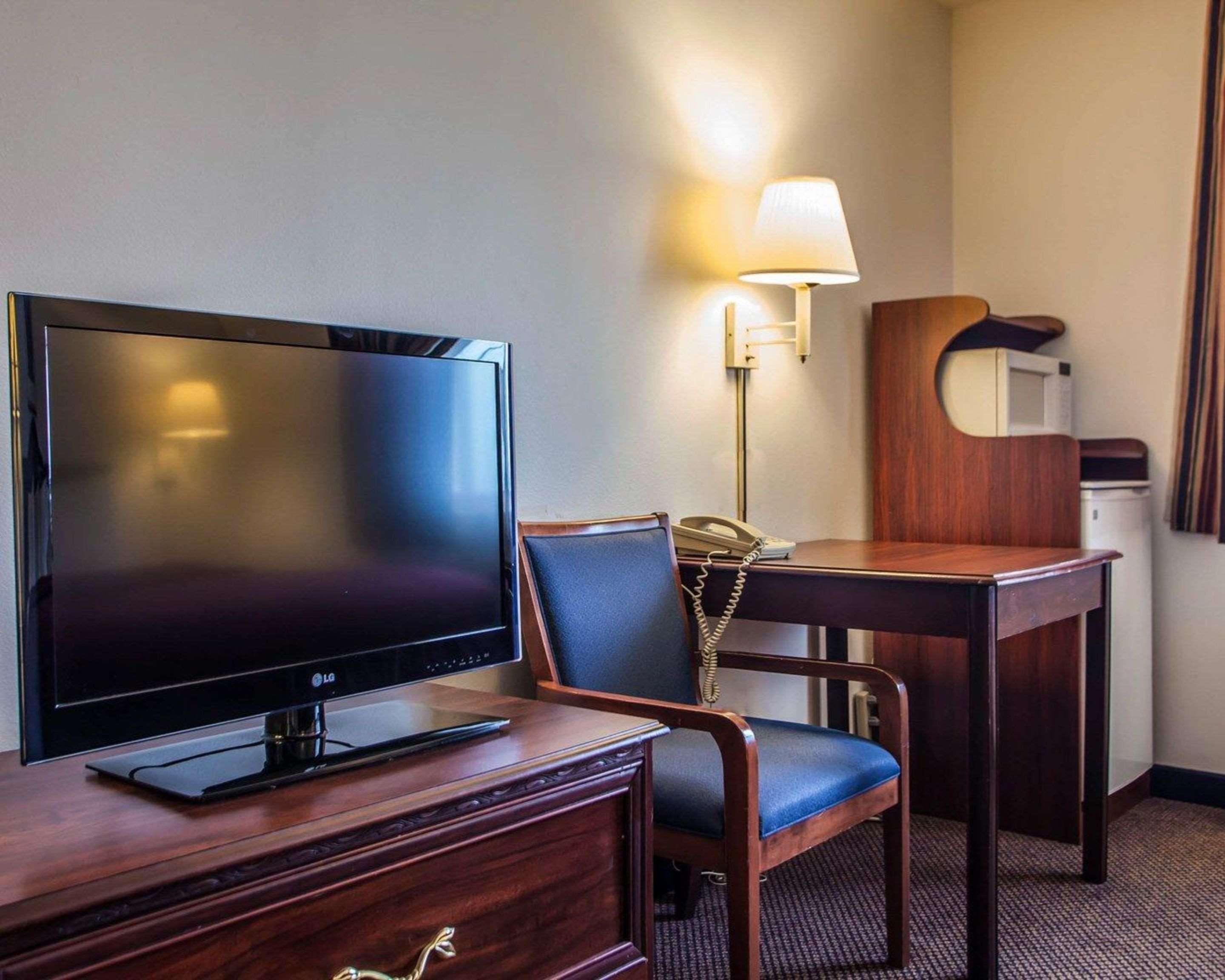 Quality Inn & Suites Eldridge Davenport North Eksteriør billede