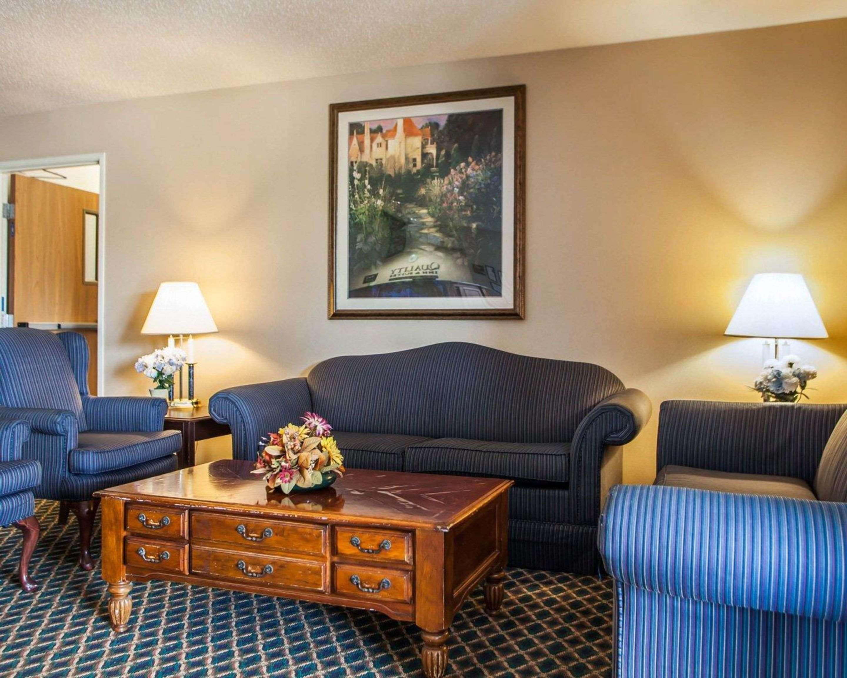 Quality Inn & Suites Eldridge Davenport North Eksteriør billede